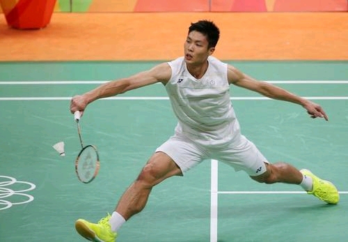 员在走上赛 员在走上赛